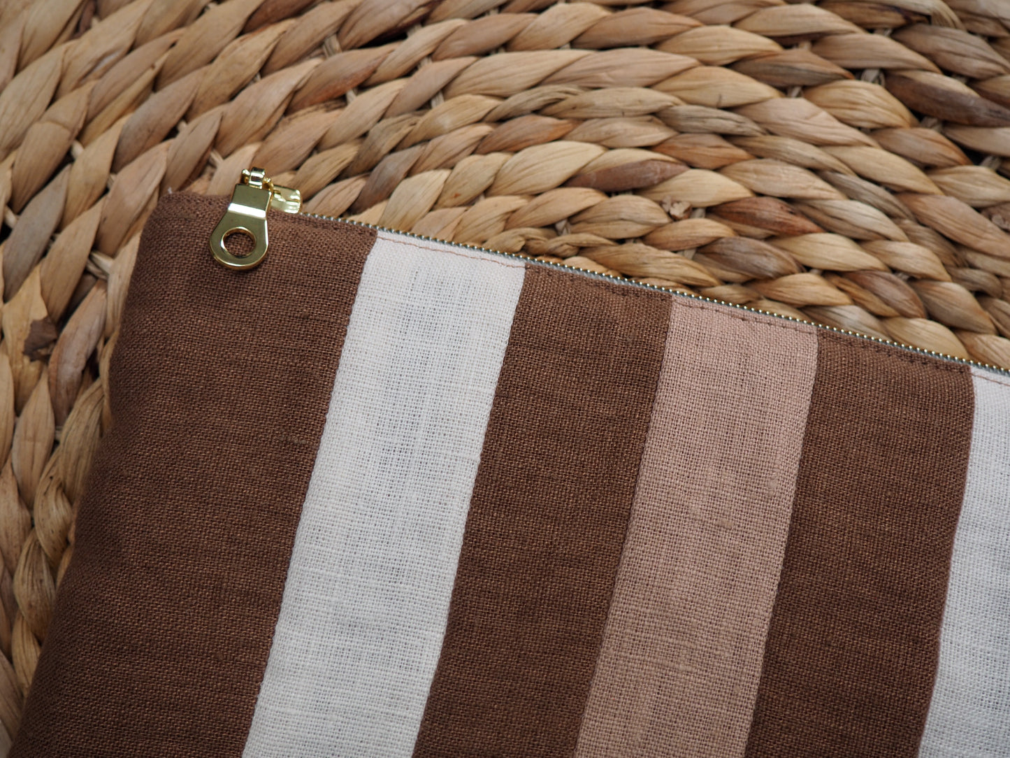 Pochette Dahlia, Noisette