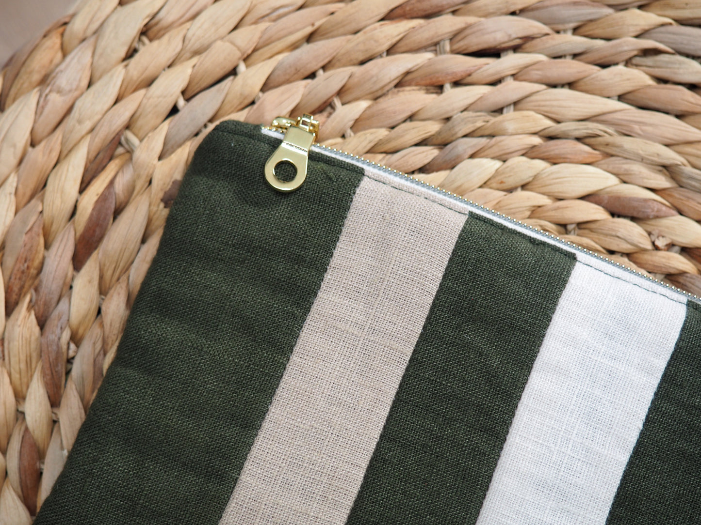 Pochette Dahlia, Mousse