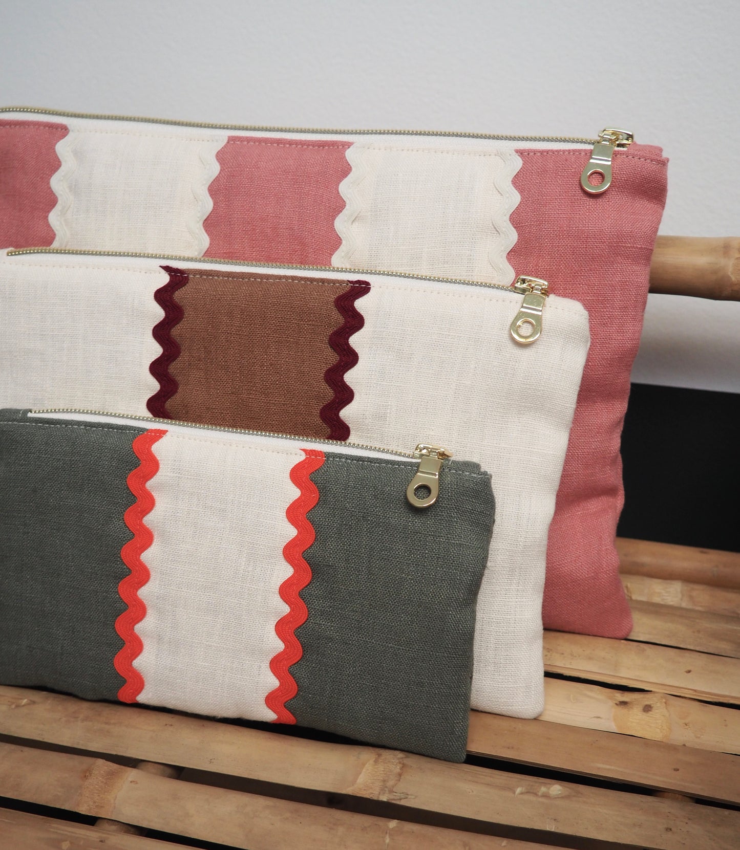 Pochette Lys serpentine, Bois de rose